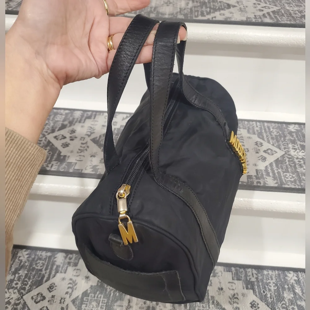 Vintage Moschino Redwall Made in Italy Boston Satchel Bag - Picture 9 of 16